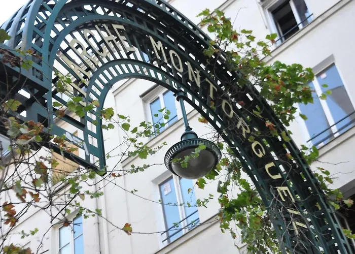 New Stunning 4 Bdrs Apt, With Ac - Le Marais Appartement Parijs