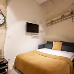 New Stunning 4 Bdrs Apt, With Ac - Le Marais Apartment Paris