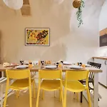 New Stunning 4 Bdrs Apt, With Ac - Le Marais Paris