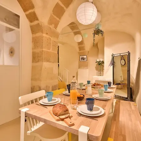 New Stunning 4 Bdrs Apt, With Ac - Le Marais