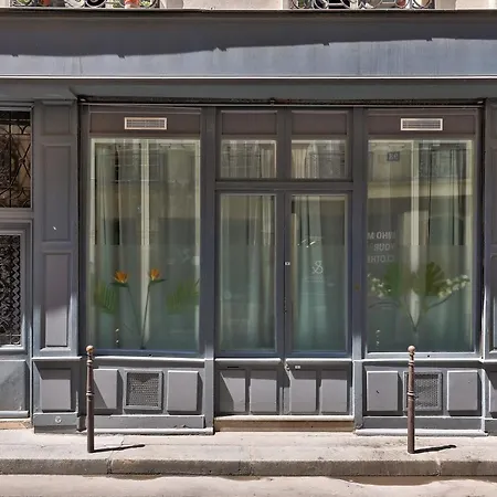 New Stunning 4 Bdrs Apt, With Ac - Le Marais