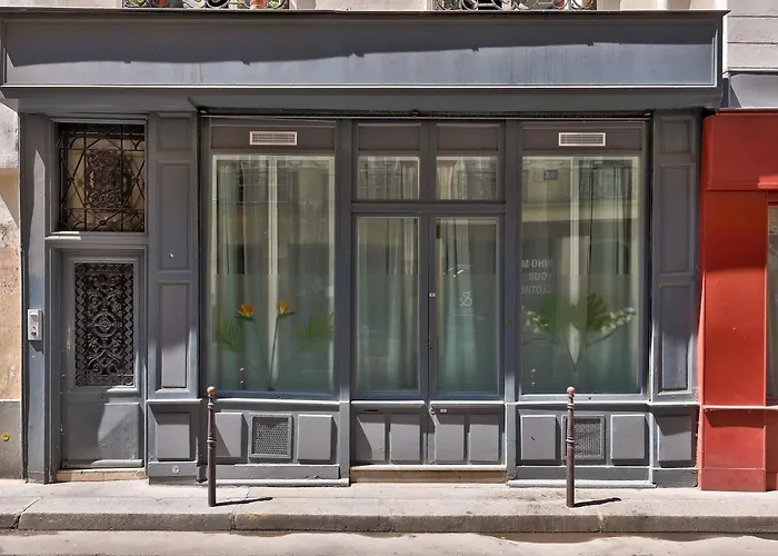 New Stunning 4 Bdrs Apt, With Ac - Le Marais