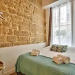 شقة New Stunning 4 Bdrs Apt, With Ac - Le Marais